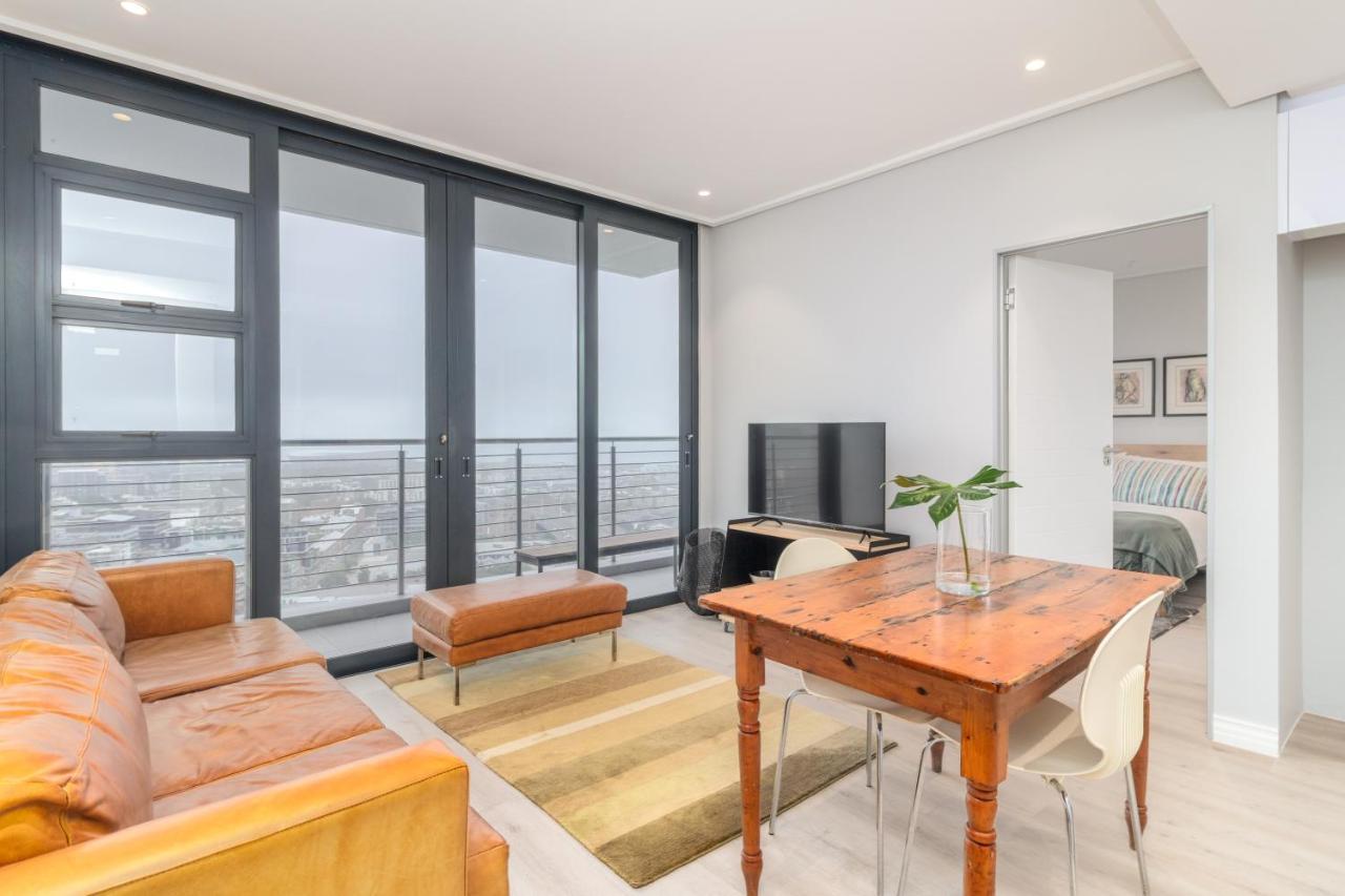 16 On Bree - Luxury One Bedroom Apartment In Kaapstad Buitenkant foto