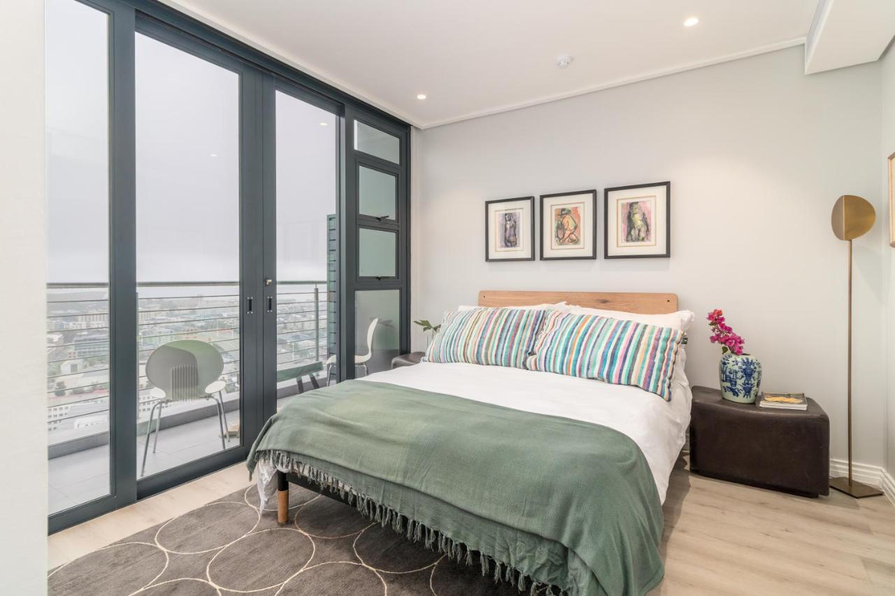 16 On Bree - Luxury One Bedroom Apartment In Kaapstad Buitenkant foto