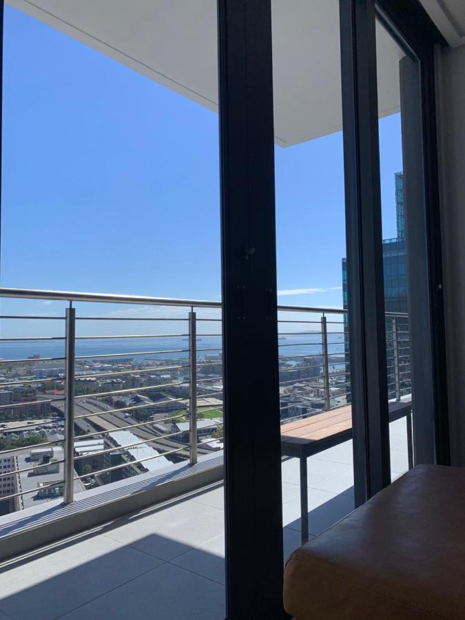 16 On Bree - Luxury One Bedroom Apartment In Kaapstad Buitenkant foto