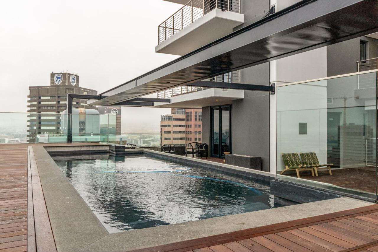 16 On Bree - Luxury One Bedroom Apartment In Kaapstad Buitenkant foto